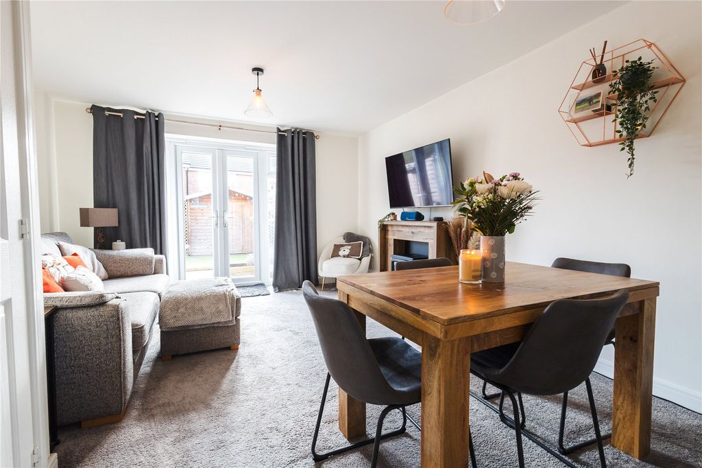 Property photo 2 of 24 Picture No. 26