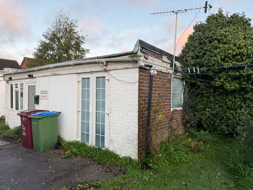 Property photo 1 of 3