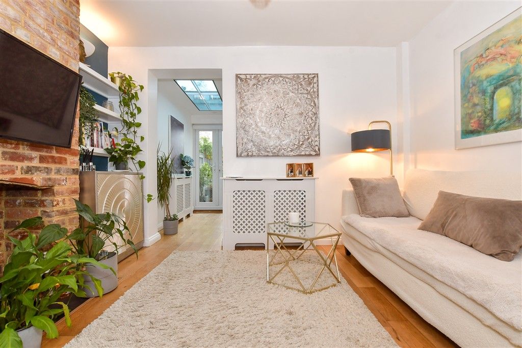 Property photo 3 of 9 Internal Lifestyle Photograph