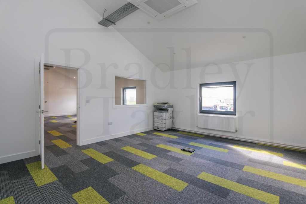 Property photo 2 of 13 Img_0509.Jpg