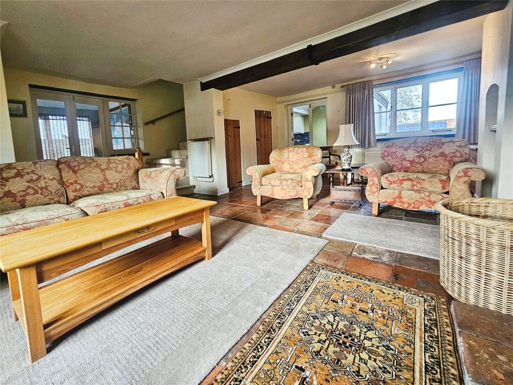 Property photo 3 of 28 Picture No. 27