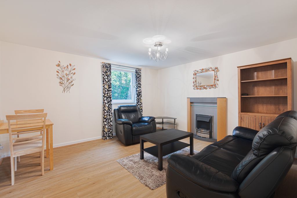 Property photo 1 of 12 Living1