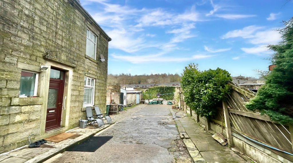 Property photo 2 of 20 Img_2436