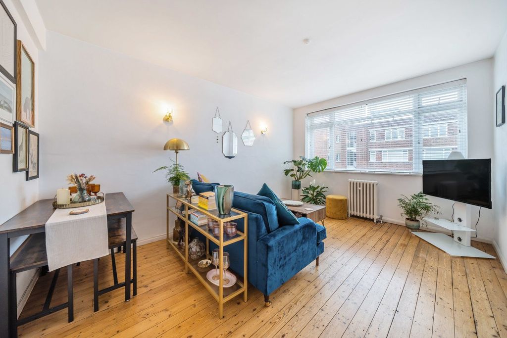 Property photo 1 of 6 Picture No. 04