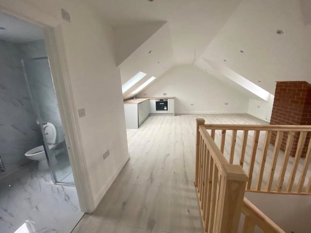 Property photo 3 of 5 Picture No. 11