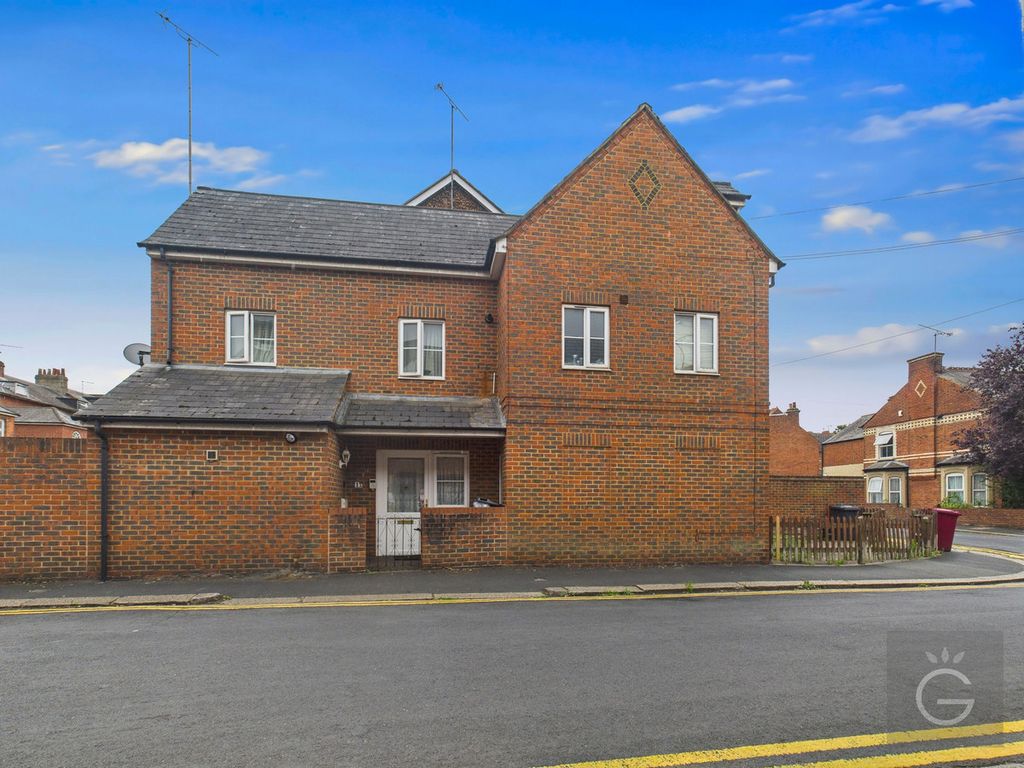 Property photo 1 of 7