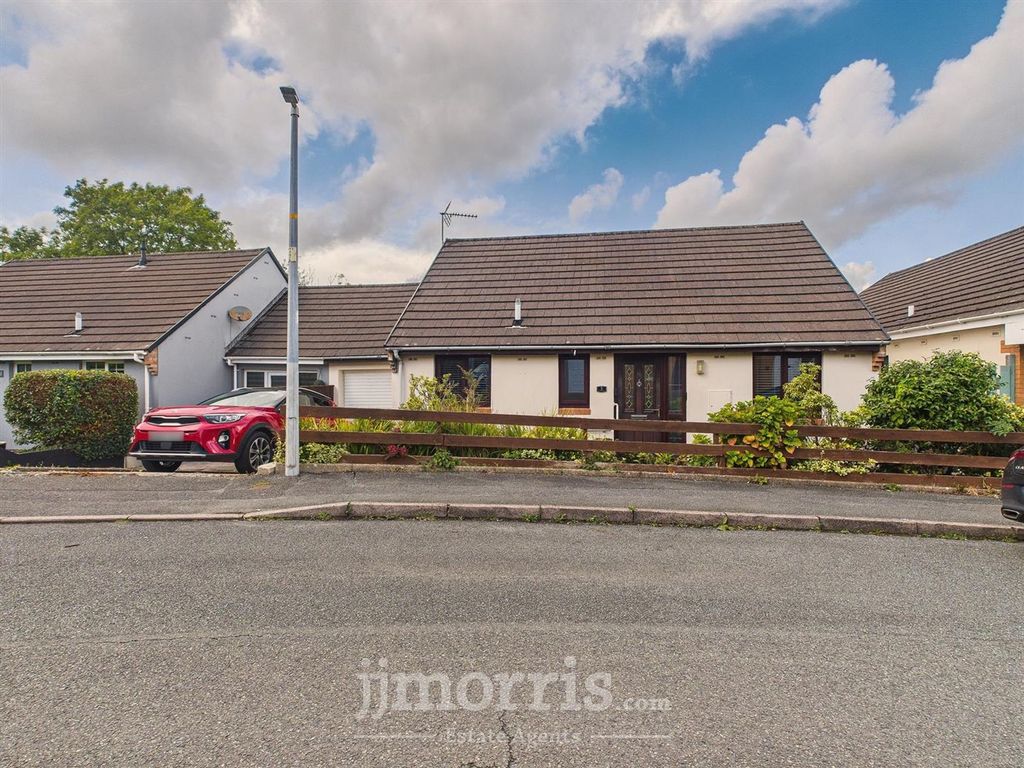 Property photo 1 of 26 Description/Situation