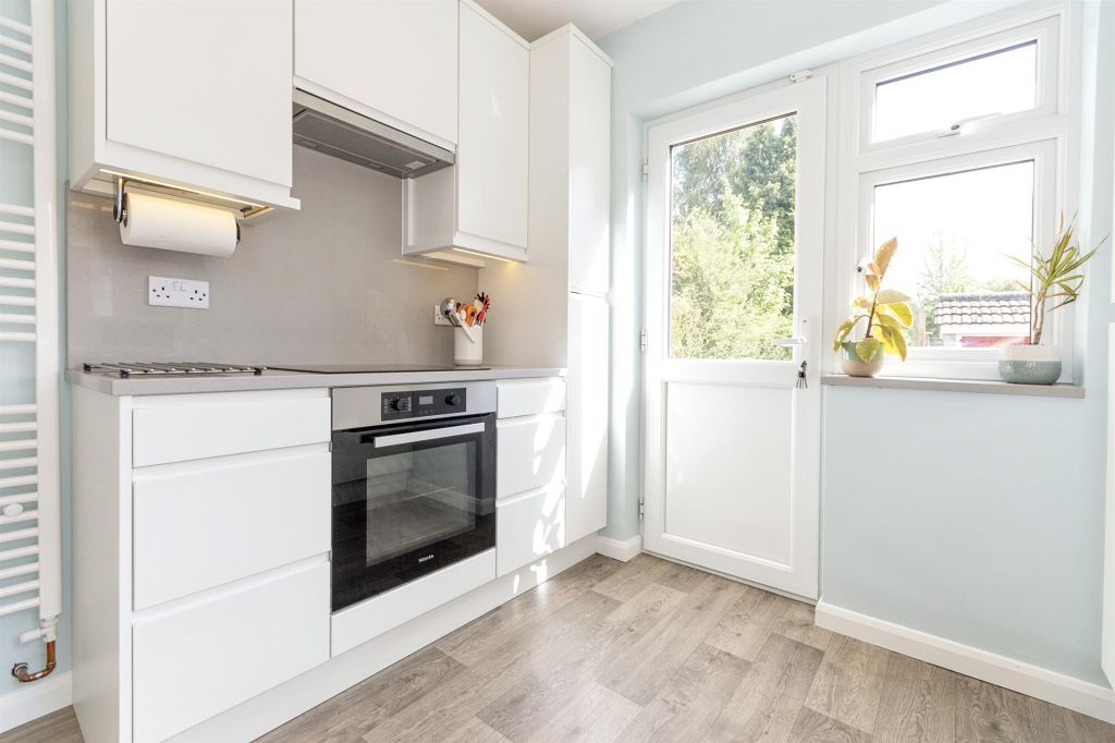 Property photo 3 of 14 Image