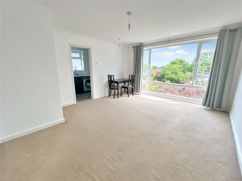 Property photo 2 of 21 Picture No. 50