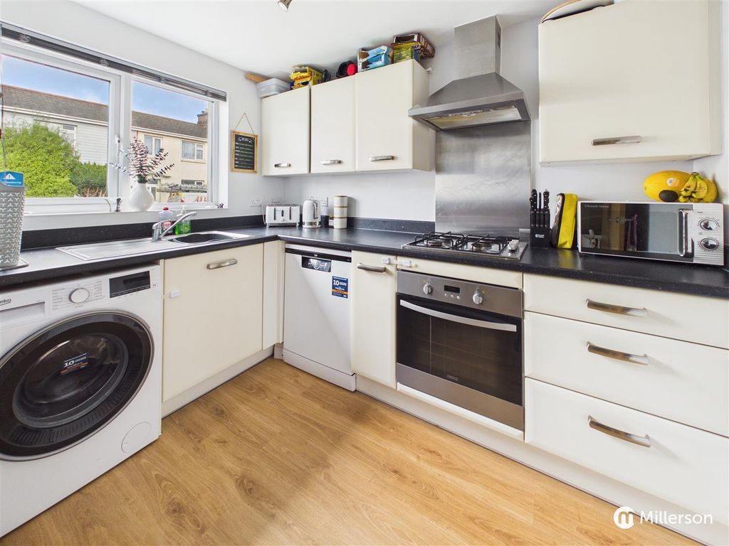 Property photo 3 of 15 Cam05092G0-Pr0157-Still006.Jpg