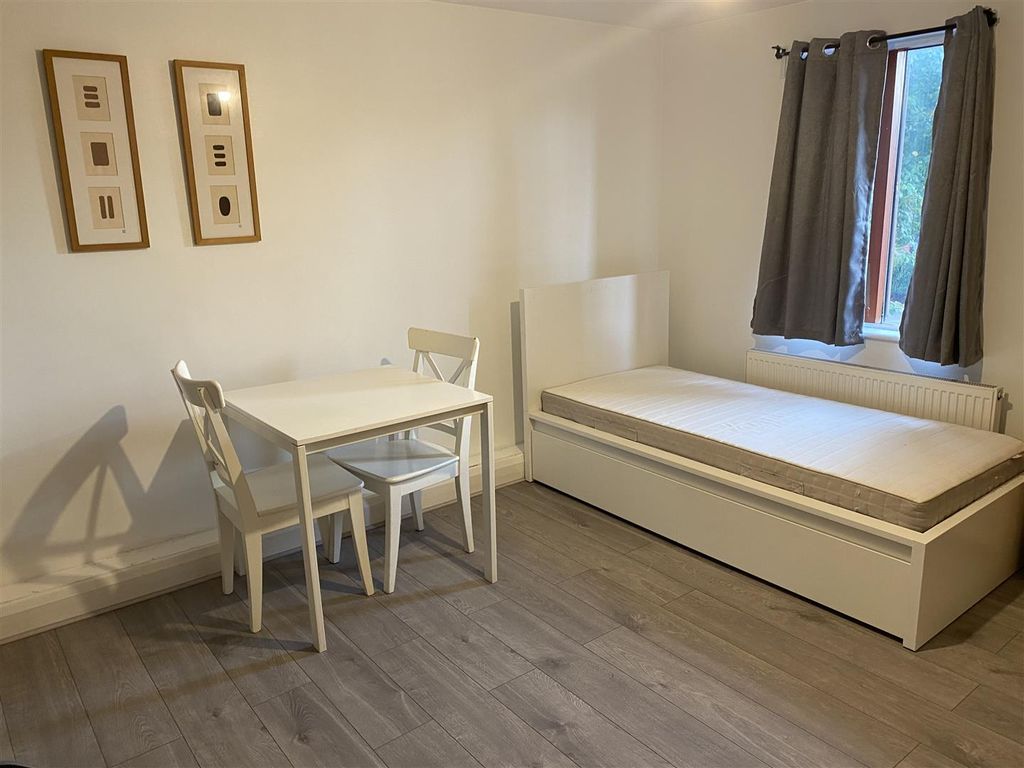 Property photo 2 of 5 Img_0892 Copy.Png