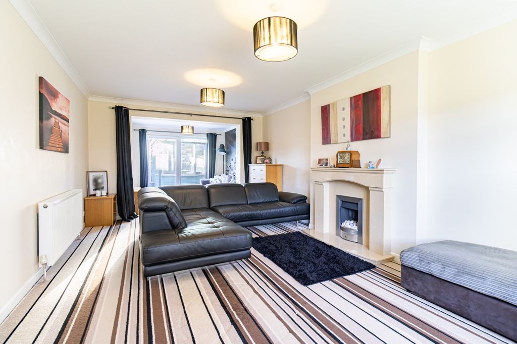 Property photo 3 of 33 4805126