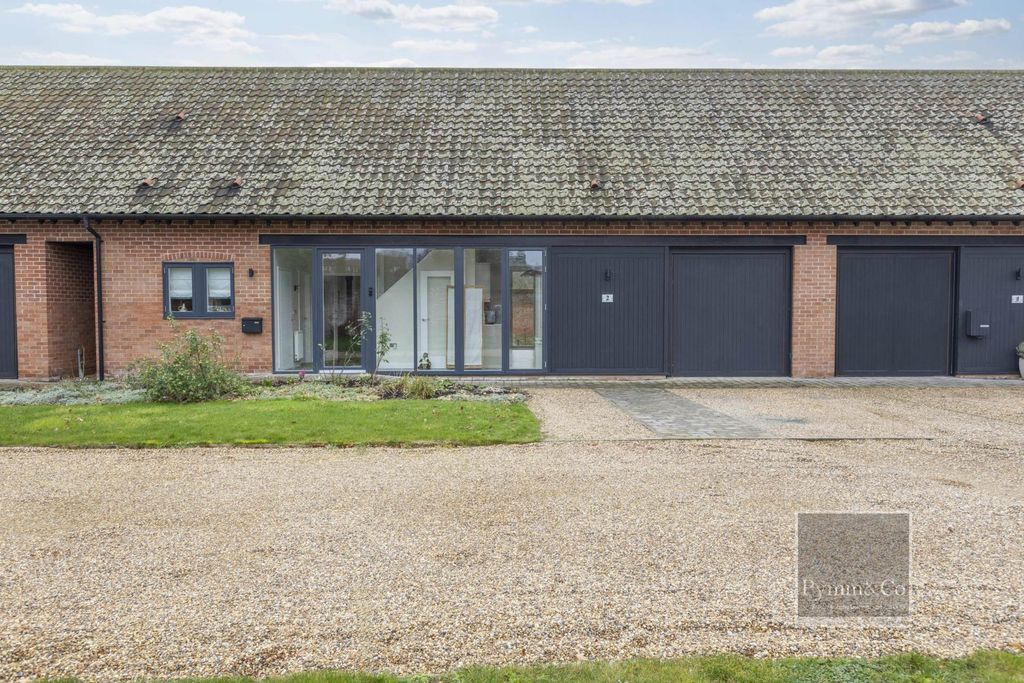 Property photo 1 of 26