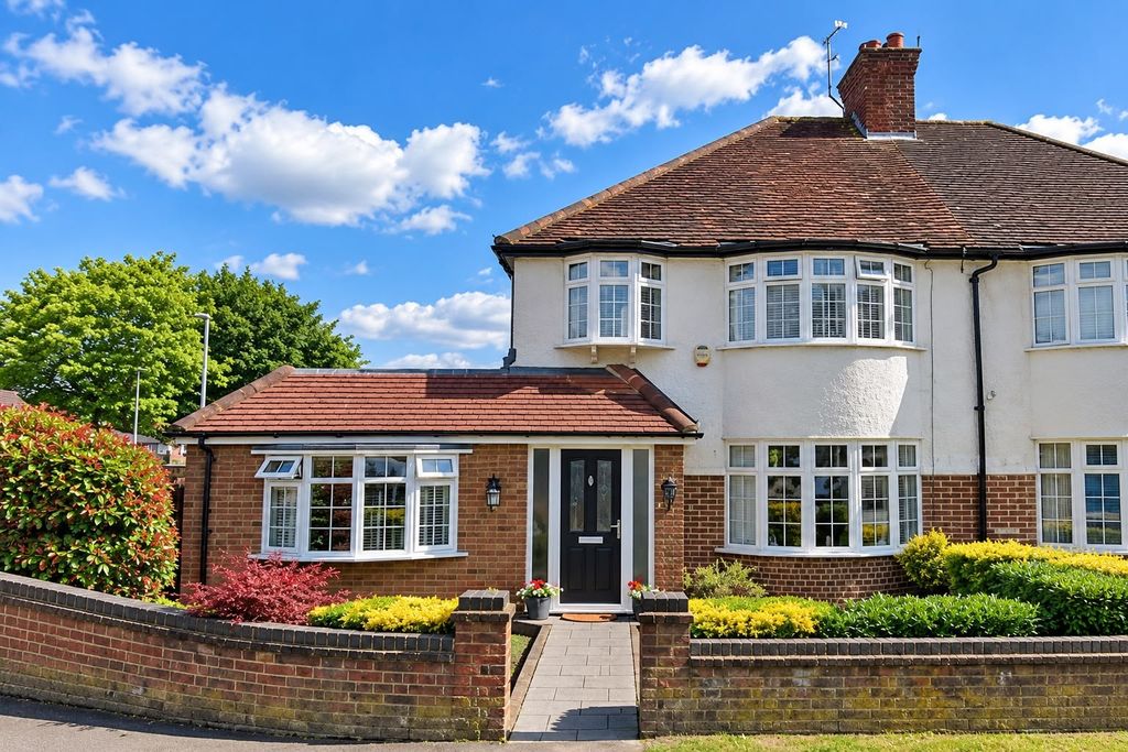 Property photo 1 of 20 5718631
