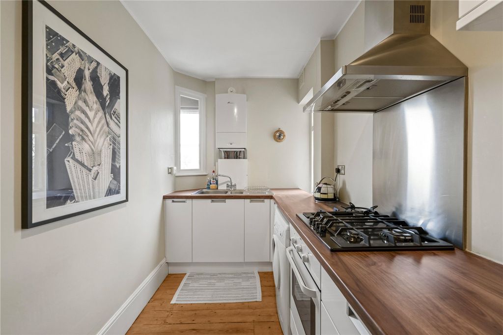 Property photo 3 of 13 Picture No. 08