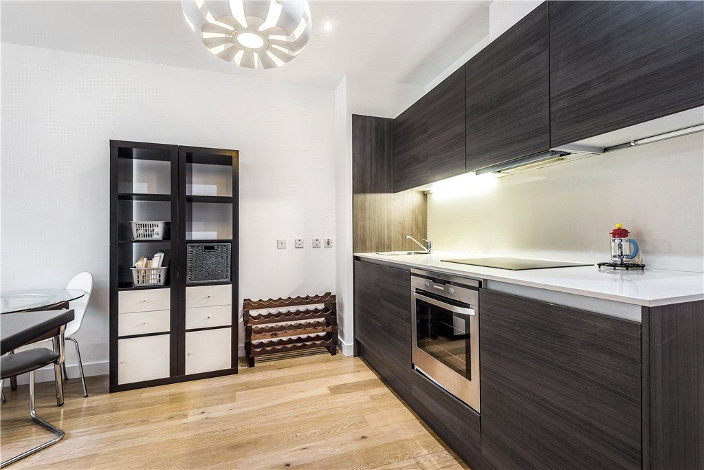 Property photo 3 of 10 Kitchen Area