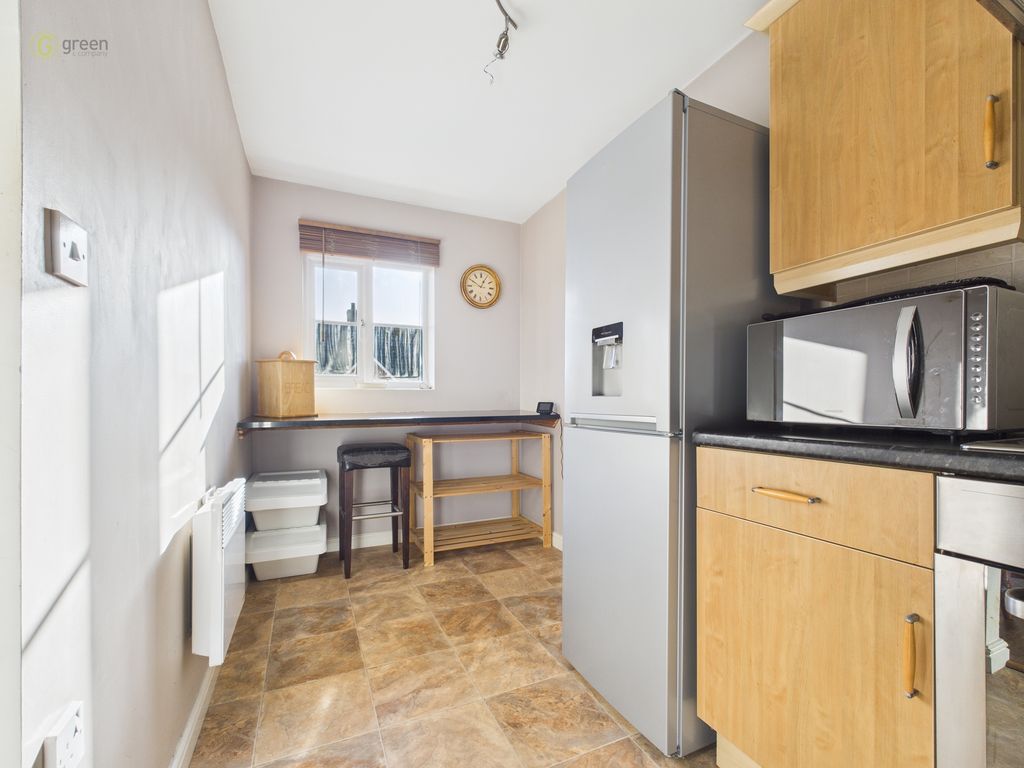 Property photo 3 of 24