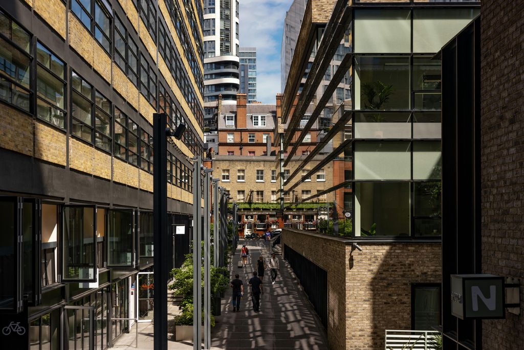 Property photo 2 of 19 The Bower Hr-27.Jpg