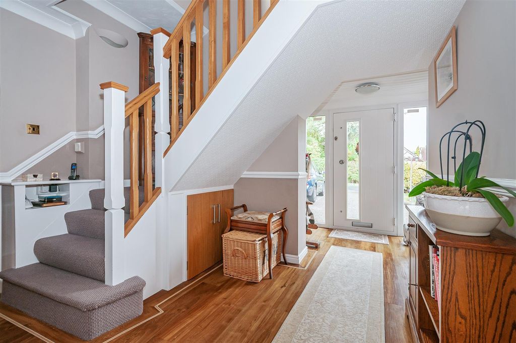 Property photo 2 of 29 Heathfield -25.Jpg