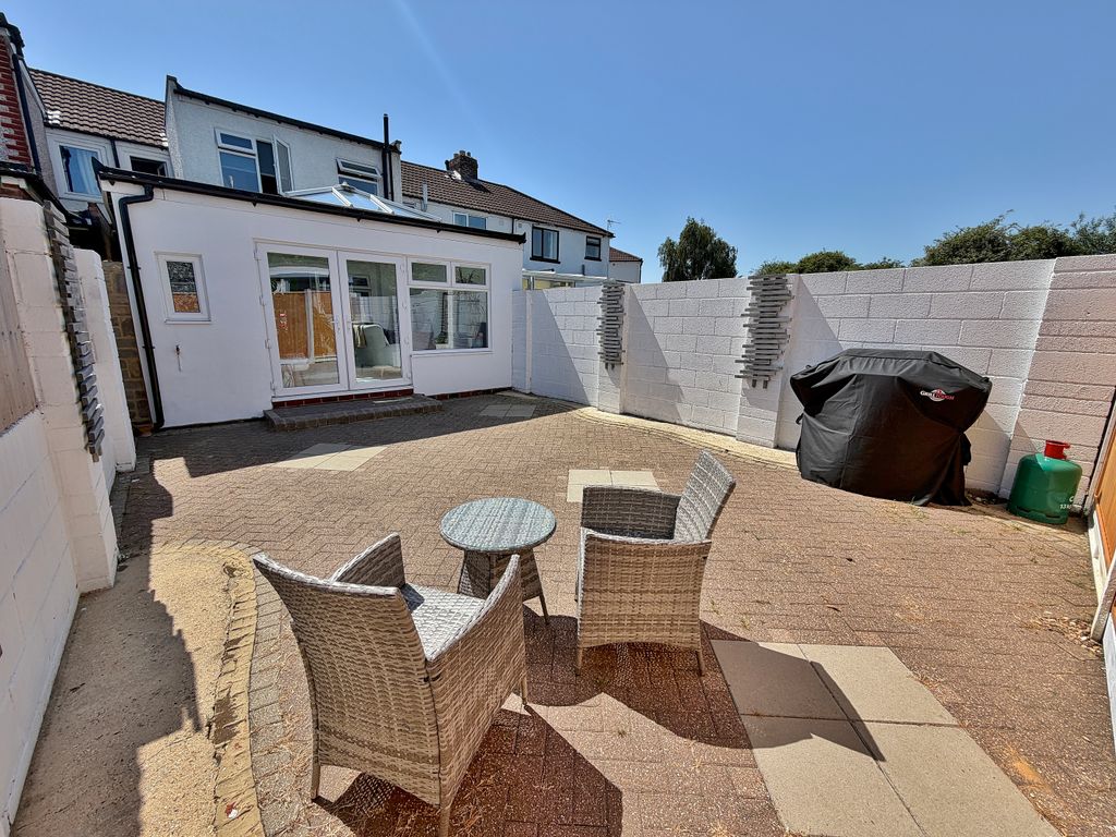 Property photo 2 of 24