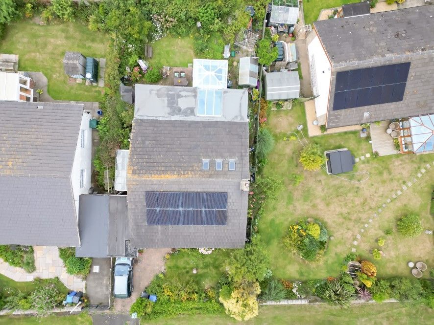 Property photo 3 of 33