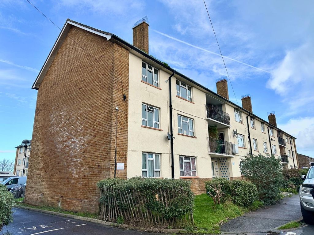 Property photo 2 of 13 Img_2425.Jpeg