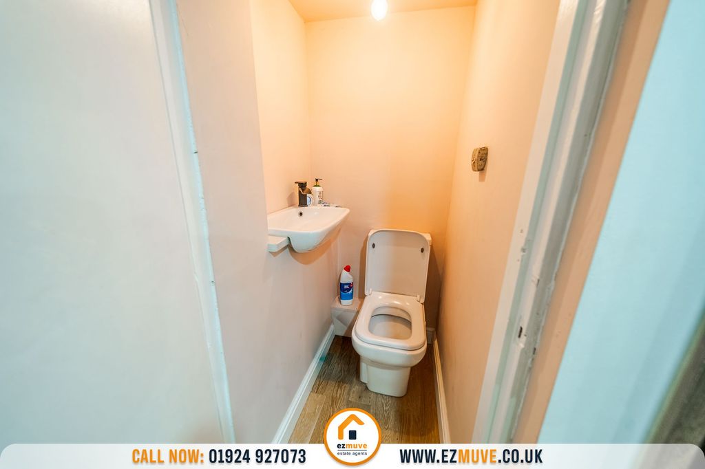 Additional image 27 of 5 bed detached house for saleHenley Avenue, Dewsbury WF12