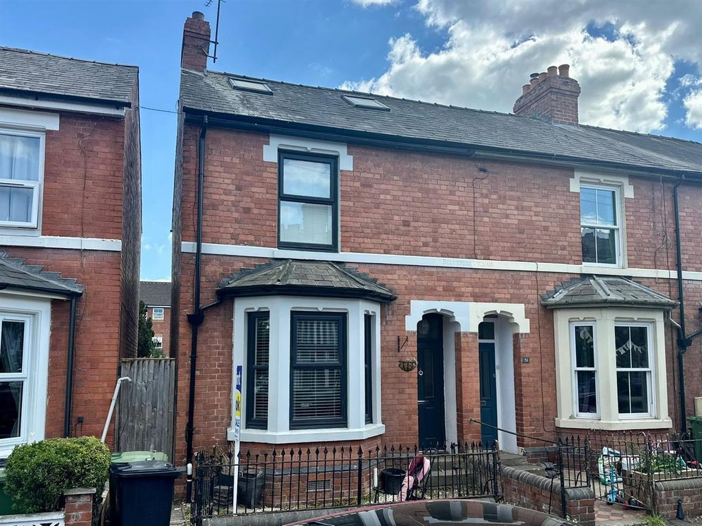 Property photo 1 of 13