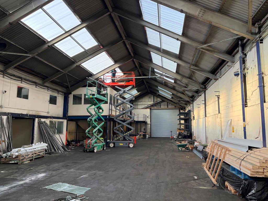 Property photo 3 of 3