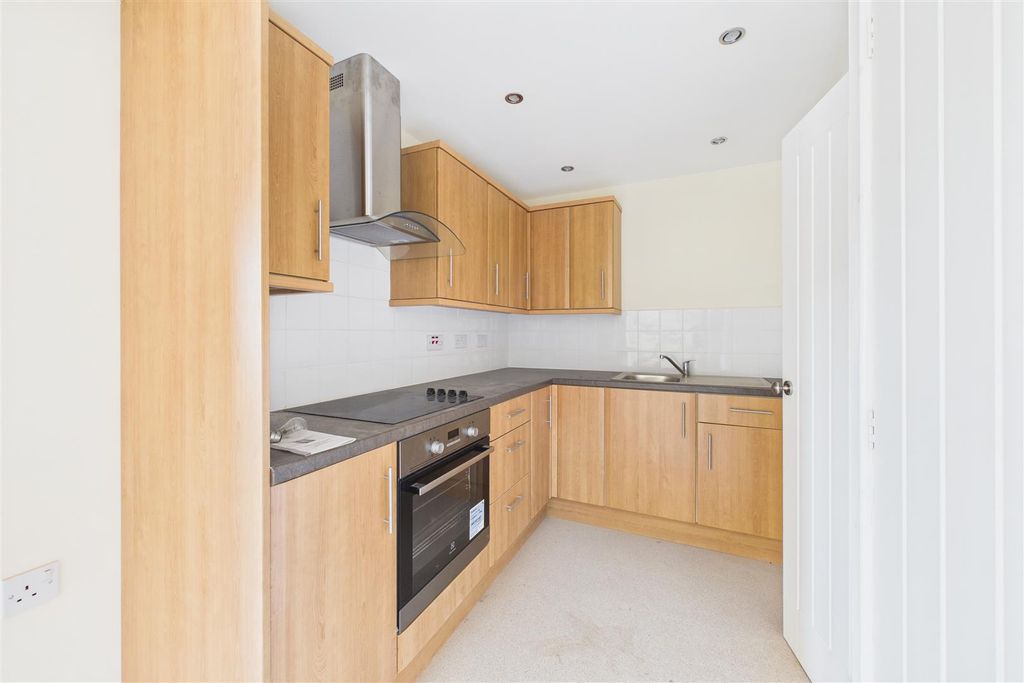 Additional image 40 of 4 bed flat for saleHighridge Road, Bishopsworth, Bristol BS13