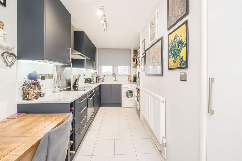 Property photo 2 of 5