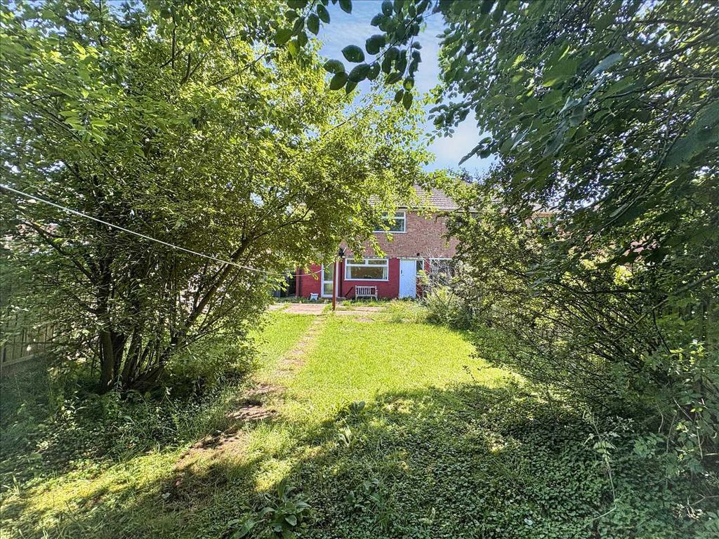 Property photo 3 of 20