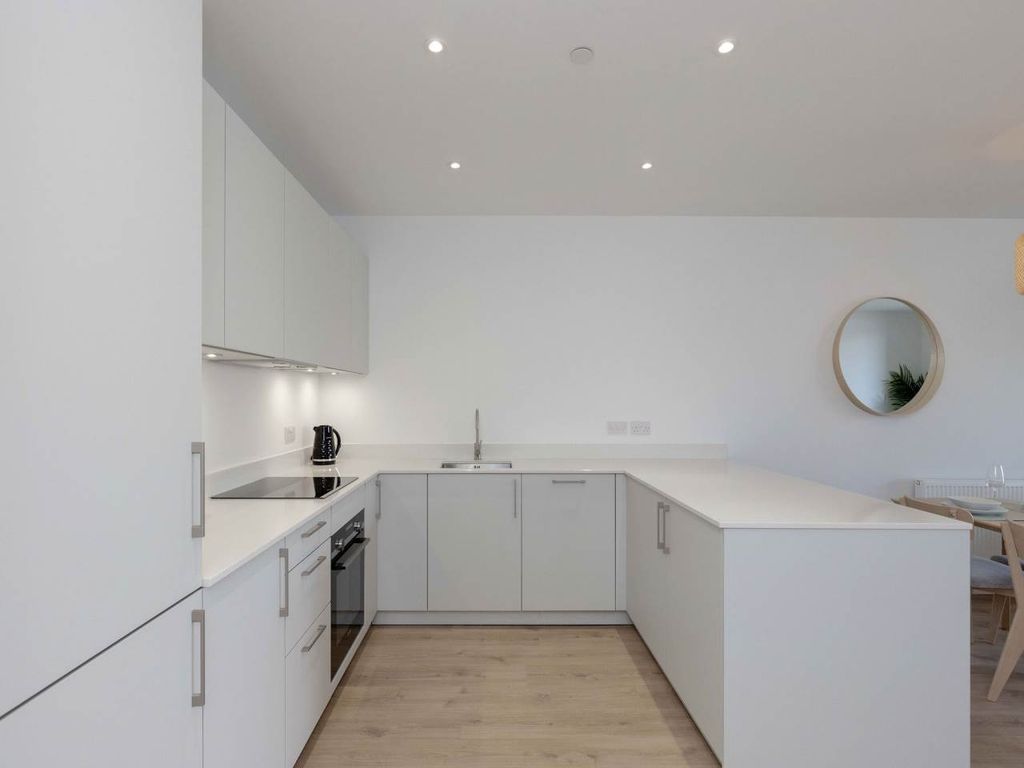 Property photo 3 of 9 Openplan-7