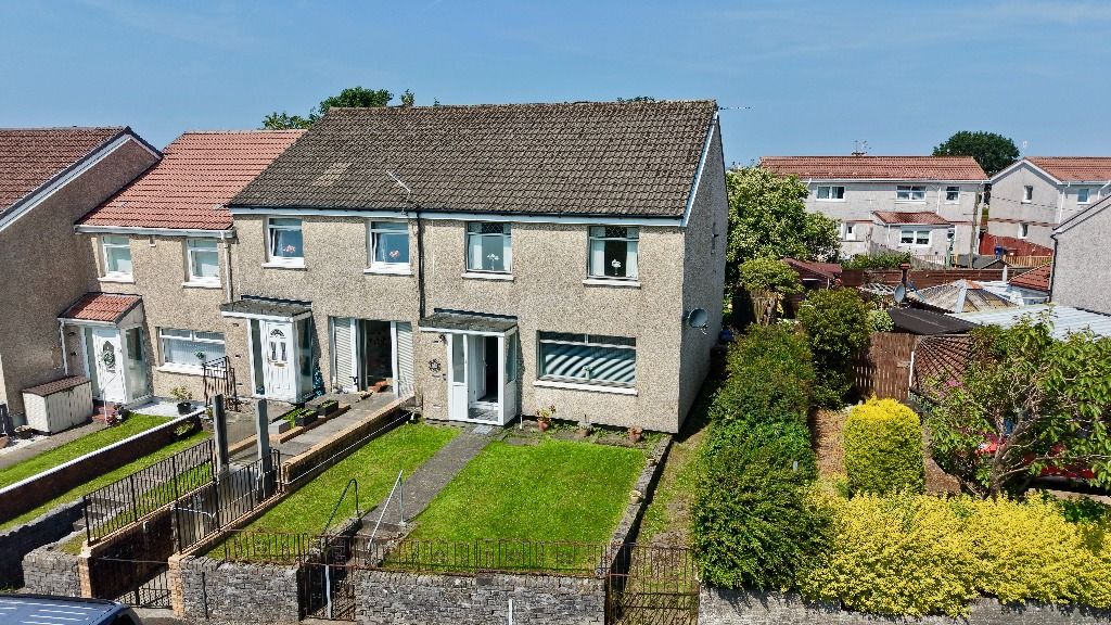 Property photo 2 of 22