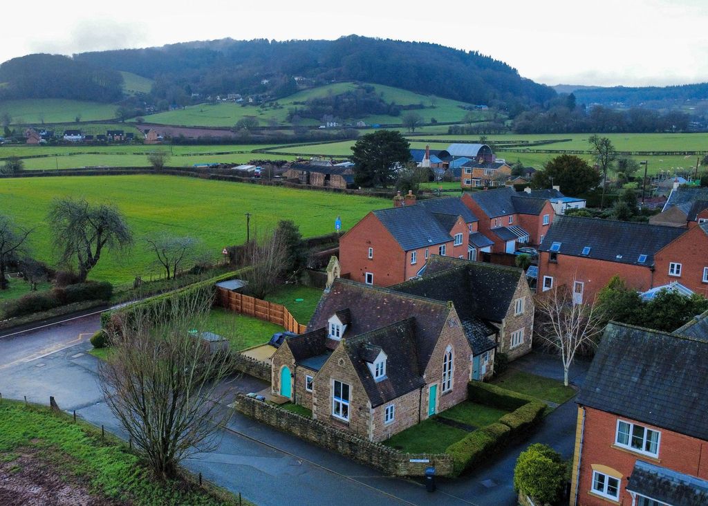 Property photo 3 of 15