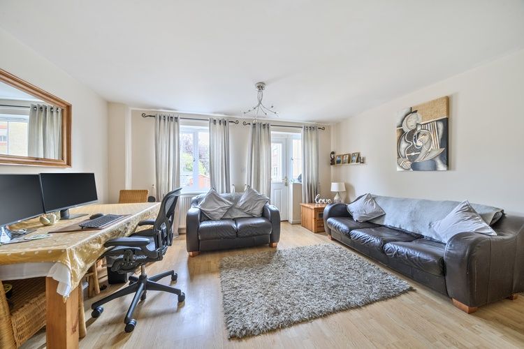 Property photo 2 of 19
