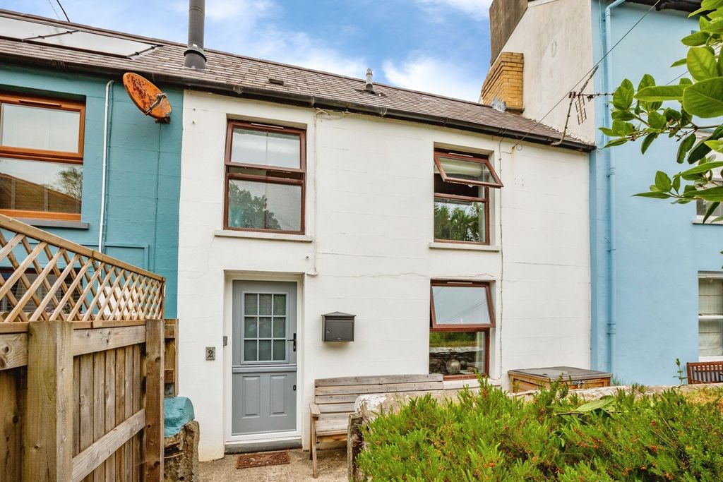 Property photo 1 of 16 Pbox-Img.Jpg