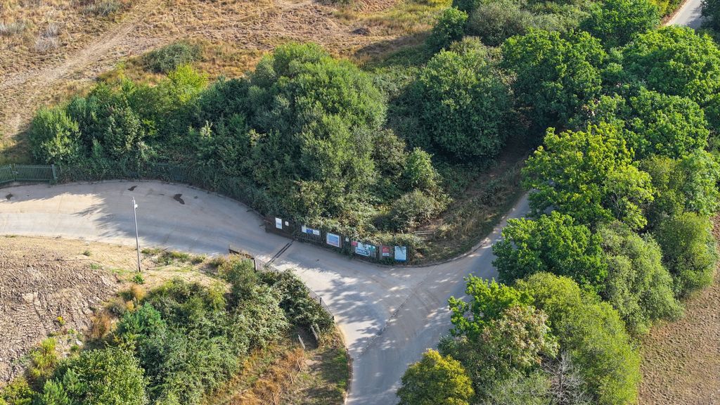 Property photo 3 of 4 Photo 3