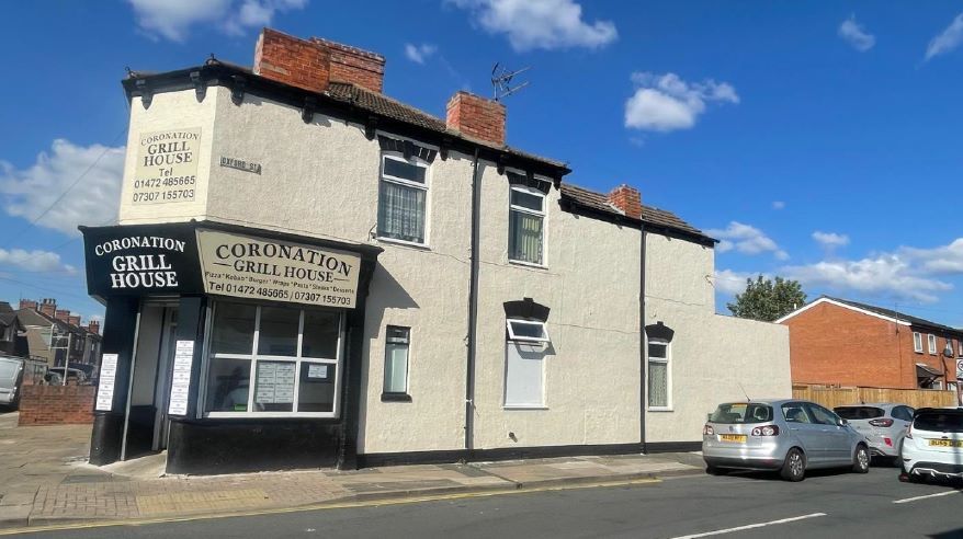 Property photo 1 of 12