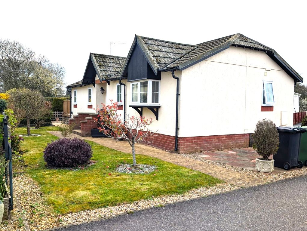 Property photo 1 of 21