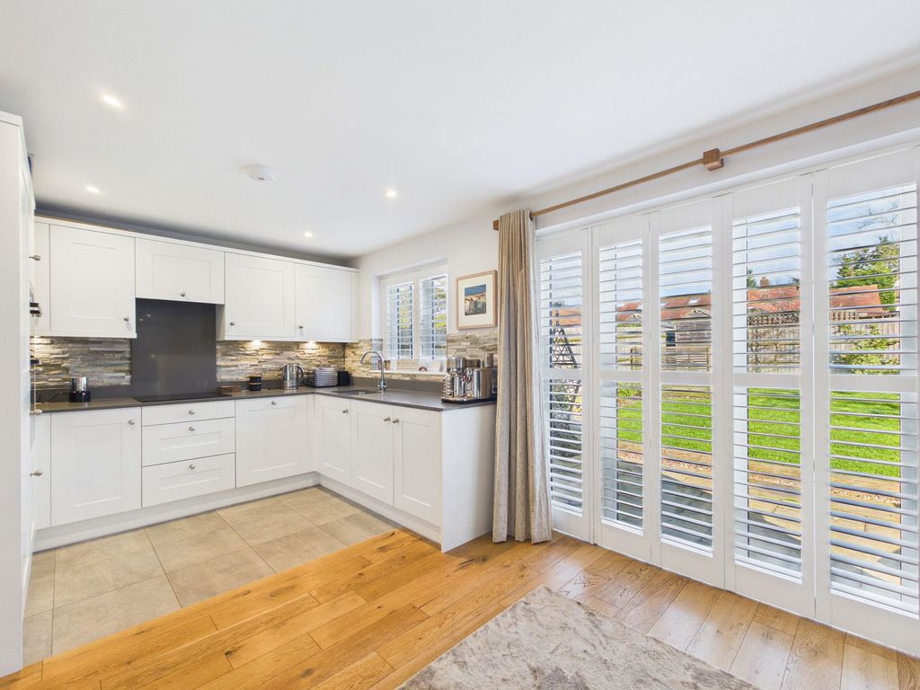 Property photo 3 of 26