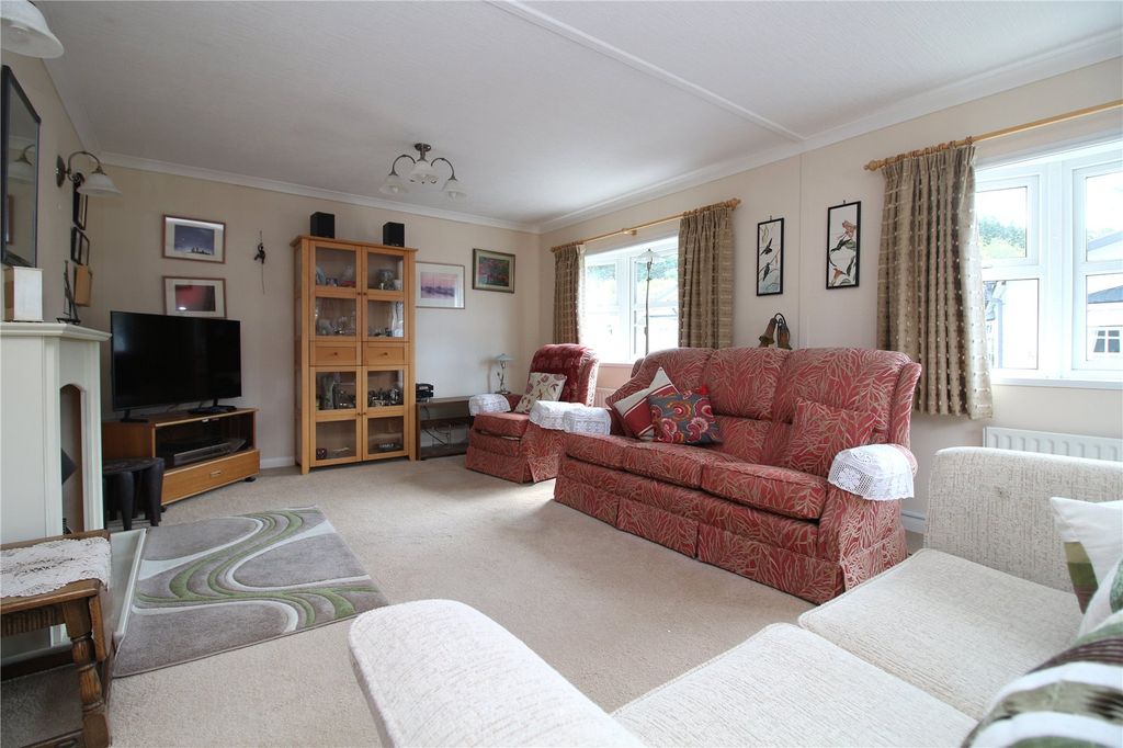 Property photo 3 of 12 Picture No. 03