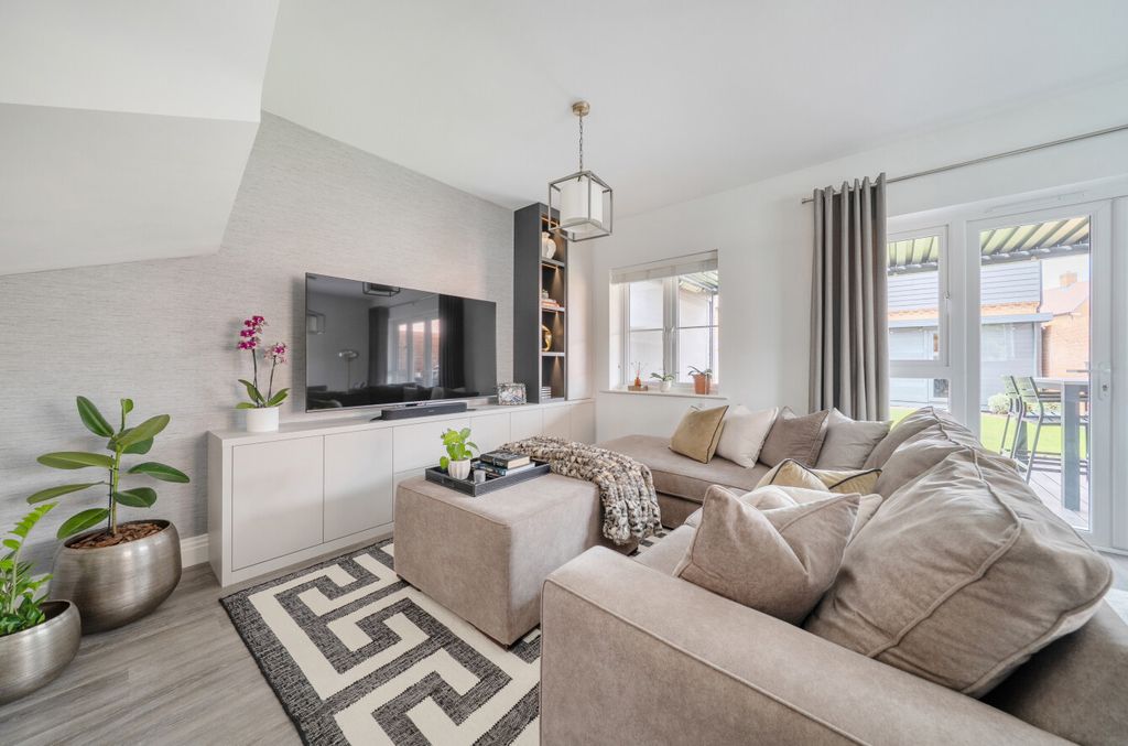 Property photo 3 of 26 1472337-6-6A26c31...