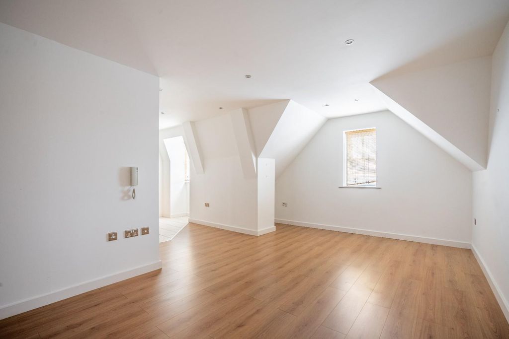 Property photo 3 of 10 Cs-3.Jpg