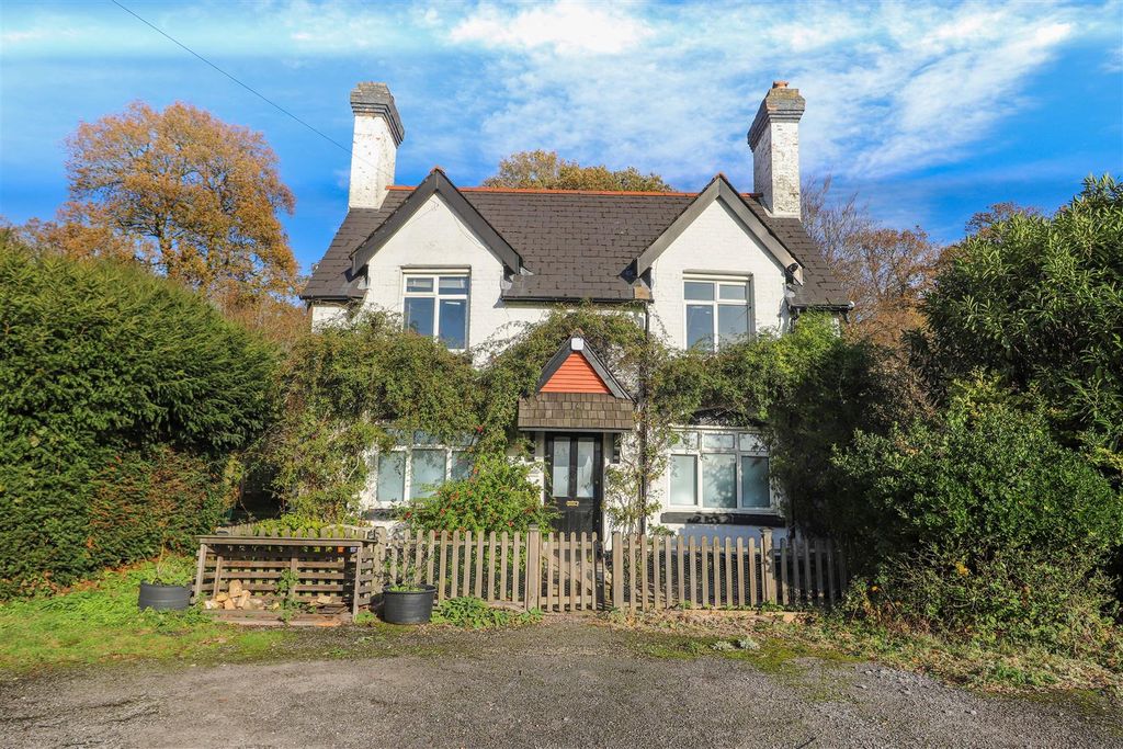 Property photo 1 of 24