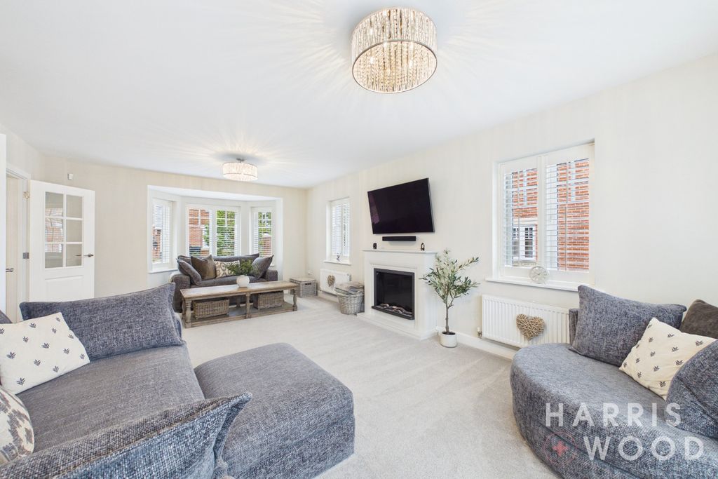 Property photo 3 of 49 5239204