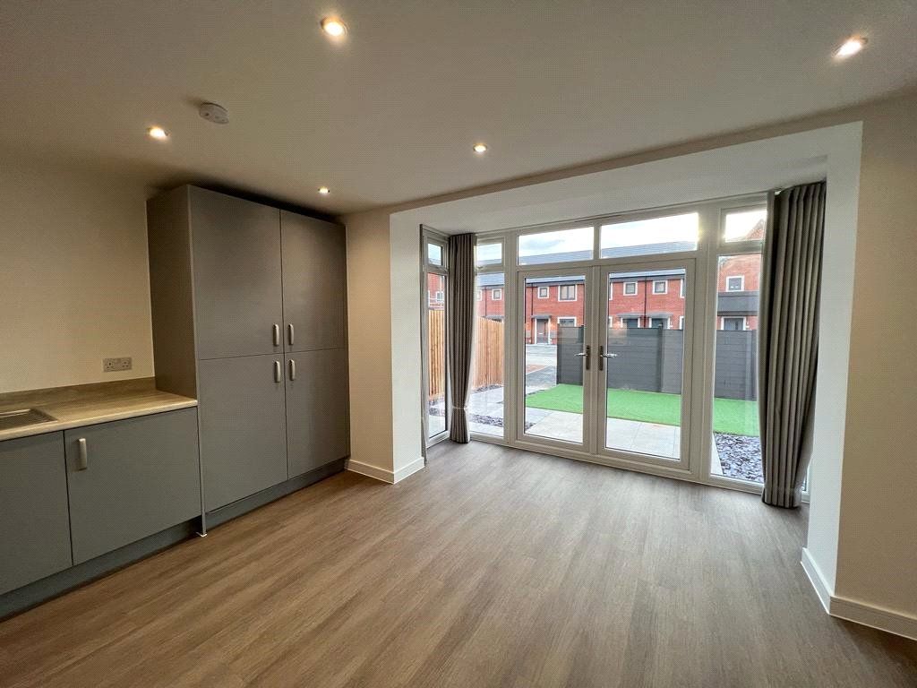 Property photo 3 of 16 Picture No. 14