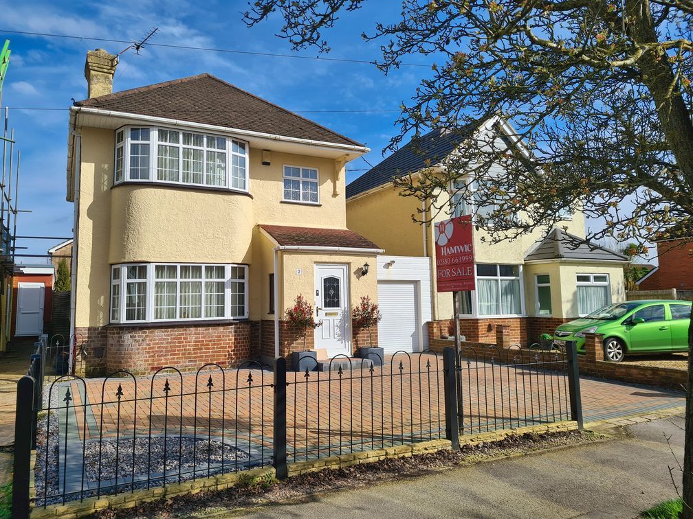 Property photo 1 of 30