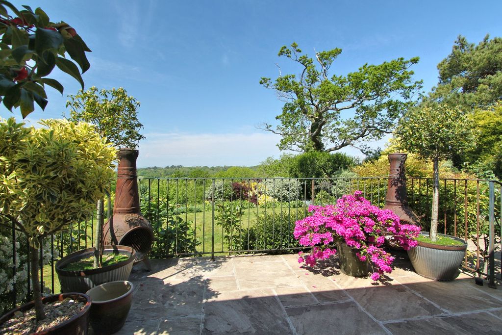 Property photo 3 of 21