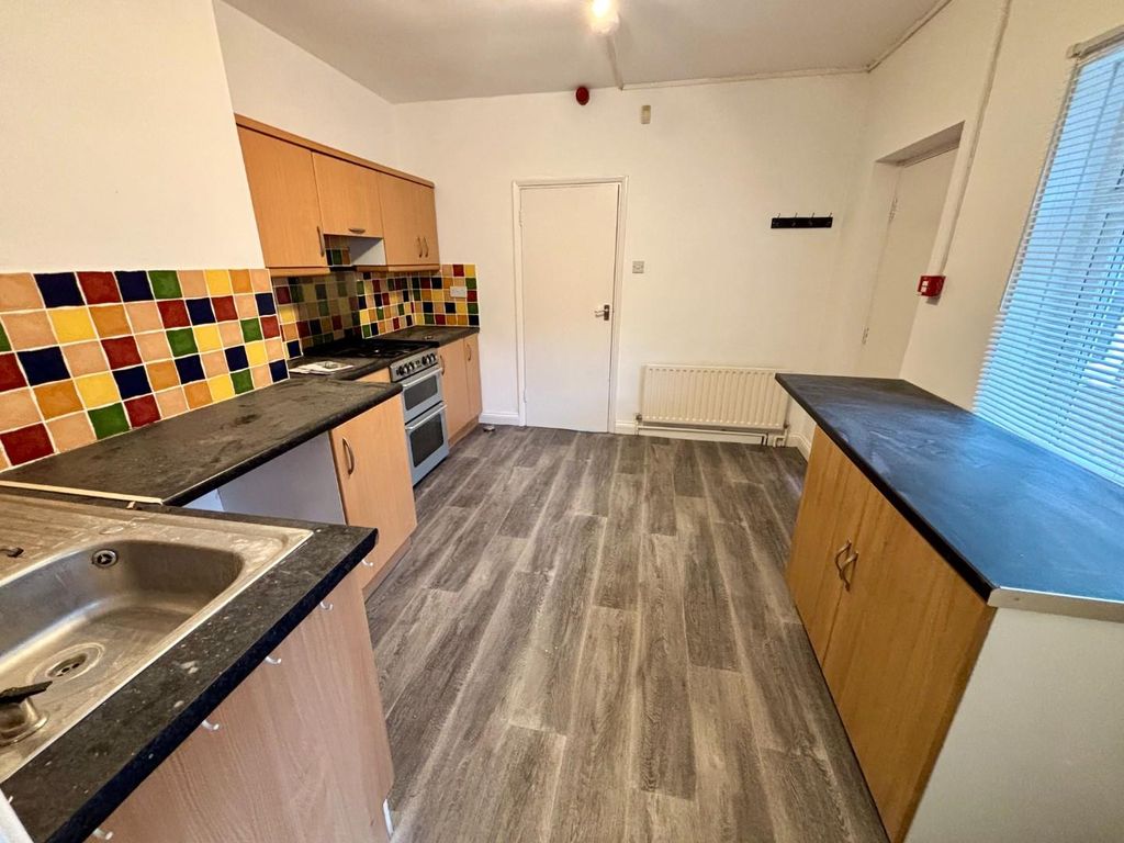 Property photo 3 of 8 Image00002.Jpeg